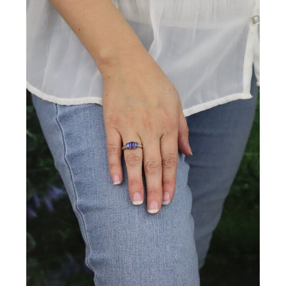 10k Yellow Gold Lab Created Blue Sapphire and Diamond Ring Size 6 3/4 - Picture 4 of 7